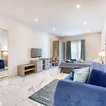 Apartamento Stylish In Bay Square 3 *