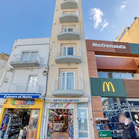 Stylish In Bay Square 3 *