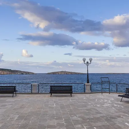 Stylish In Bay Square 3 圣保罗湾城