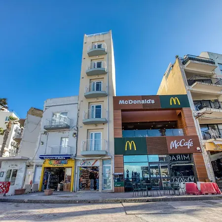 Stylish In Bay Square 3 公寓 *